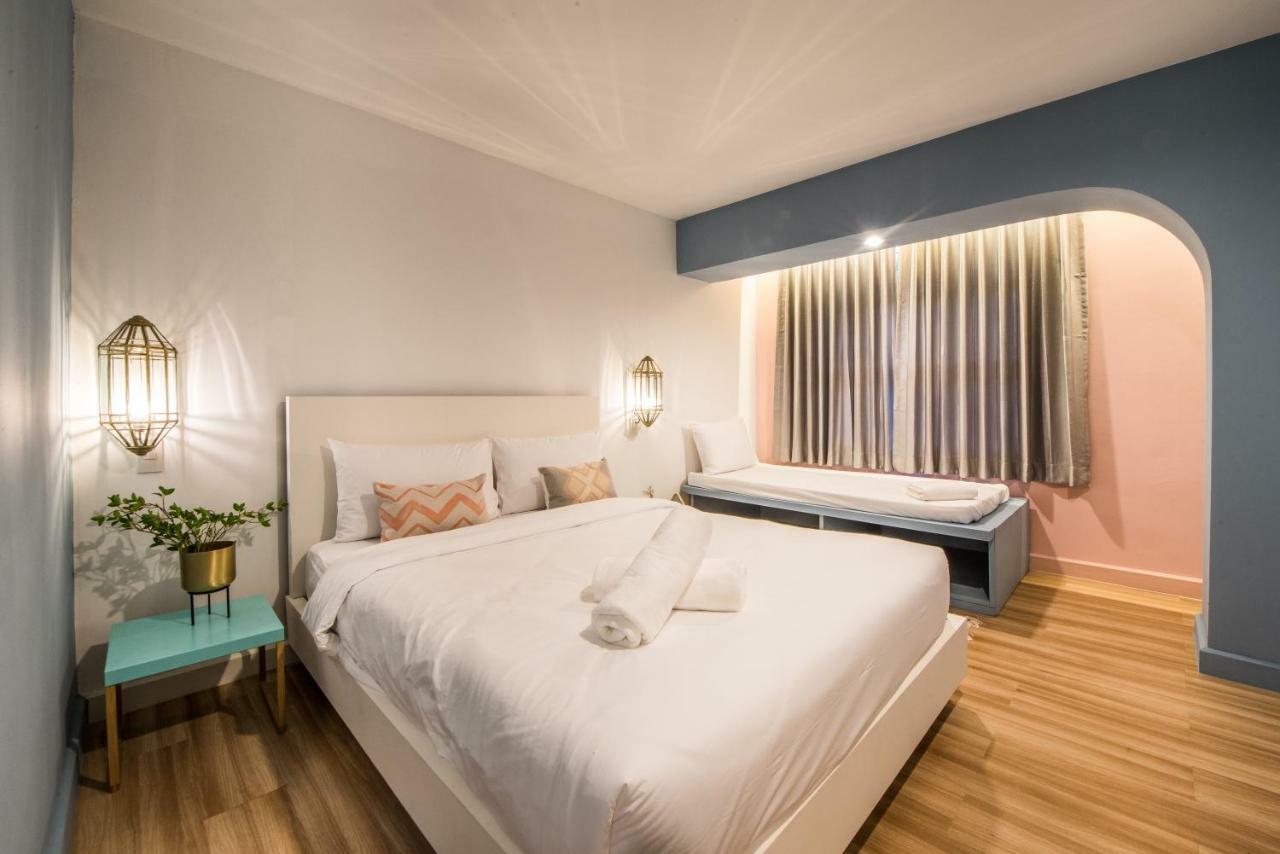 Nimit Boutique Hotel Bangkok Esterno foto